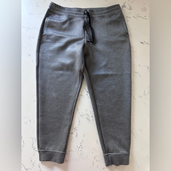 32 Degrees Other - 32 Degrees Heat Charcoal Joggers for Men/Women size L